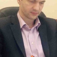 Роман Волков