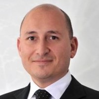 Lucas M. Bachmann