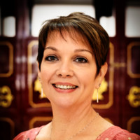 Nannette Micken
