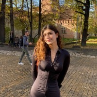 İnci Zeynep Akbalık