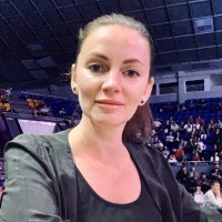 Олена Шеховцова