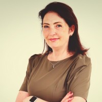 Véronique Van Der Roer