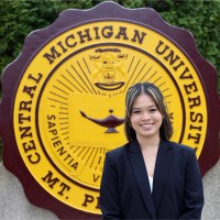 Mia Phan