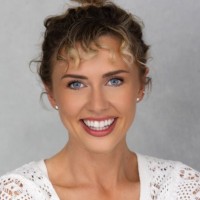 Nicole Reeves
