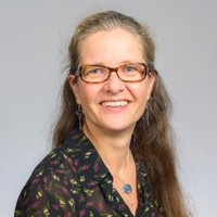 Barbara Cummins