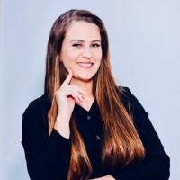 Angélica Oliveira