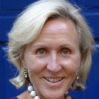 Sandra Macleod FIPR, CCIM