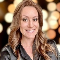 Kristen Dailey, Mba
