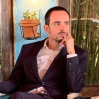 Andoni Barandika Larrea