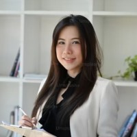 Sally Chen