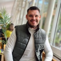 Maickol Ibarra, Content Creator. Cuentas, Redes S, Web Y Tv.