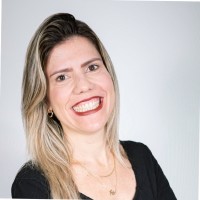 Larissa Lopes