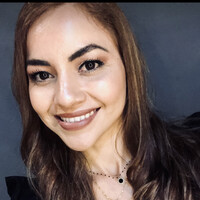 Carmina Reyes