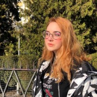 Каріна Плотнікова