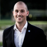 Florian Holzbrecher