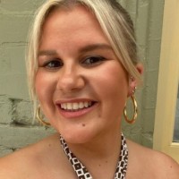 Caitlin Cross
