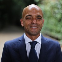 Elliott Barrett