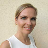 Corinna Bravo