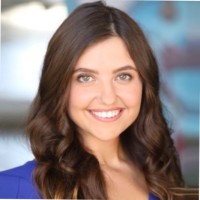 Mackenzie Holmes