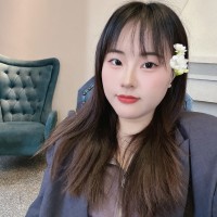 Lucy Zhong