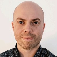Henrik Lindström