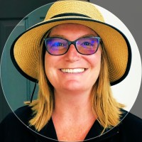 Luanne Dobson