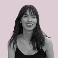 Alba De La Cruz