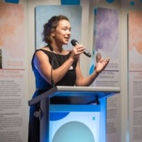 Kirsten Flint