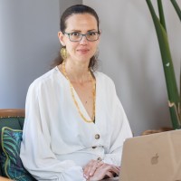 Anaïs Holt