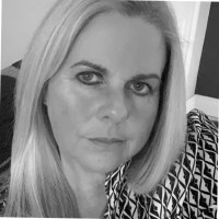 Wendy Webb