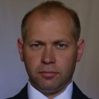 Krzysztof Szczerbowski