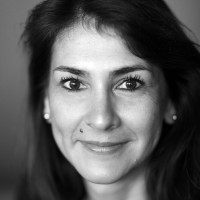 Laurence HONIEZNA