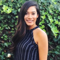 Molly Starr