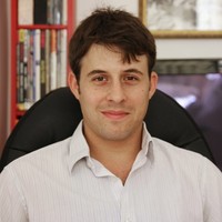Yaron Wax