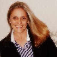 Vivian Nalles