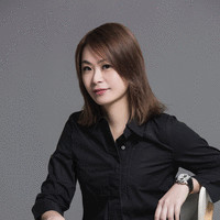 Kelly Huang
