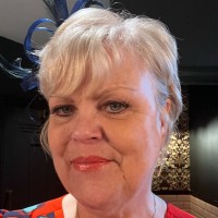 Lesley Saunders