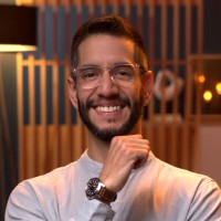 Alex UreñaAlex Ureña is an Influencer