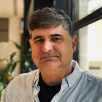 John De Luca