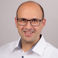 Simon Ebert