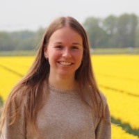 Julia Versteeg