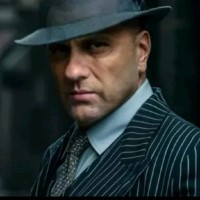 Павел Николов