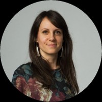 Dóra Kauker