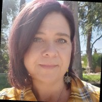 Elizabeth Miraldi