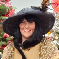 Theresa Clum