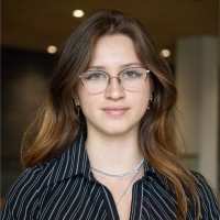 Laura Gomez