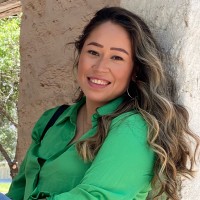 Kimberly Flores