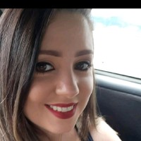 Camila Esteves