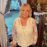 Lynne Schultz