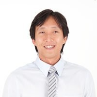Chee Yong Low
